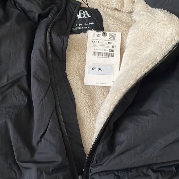 New black jacket - Picture 2 of 4